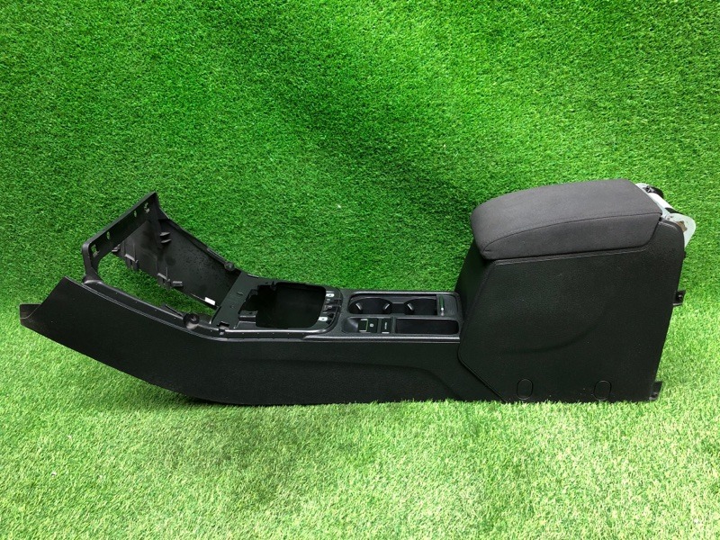Центральная консоль VOLKSWAGEN TIGUAN 2010 5N1