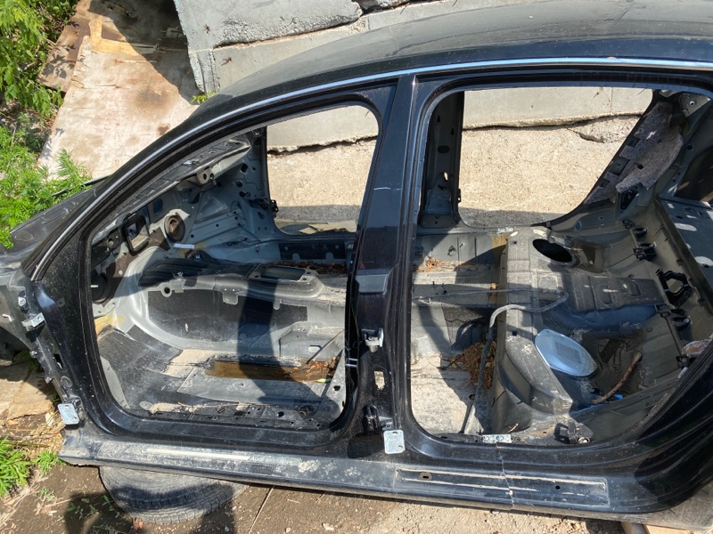 Боковина кузова AUDI A6 C6 2009 4F2