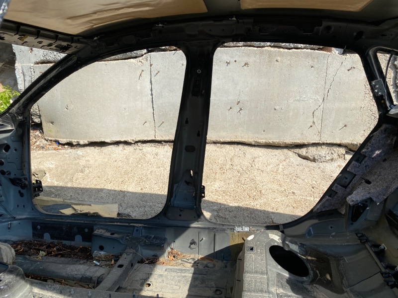 Боковина кузова AUDI A6 C6 2009 4F2