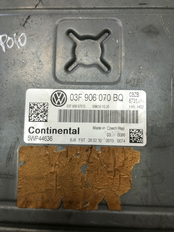 Блок управления двс Volkswagen POLO