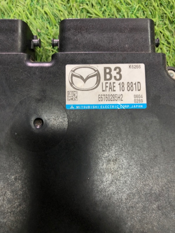 Блок управления двс Mazda 3