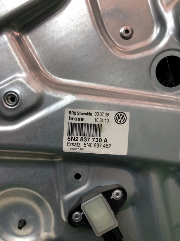 Стеклоподъемник VOLKSWAGEN TIGUAN 2008 5N1