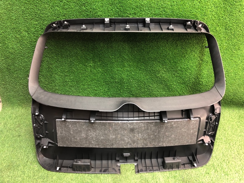 Обшивка крышки багажника VOLKSWAGEN TIGUAN 2008 5N1