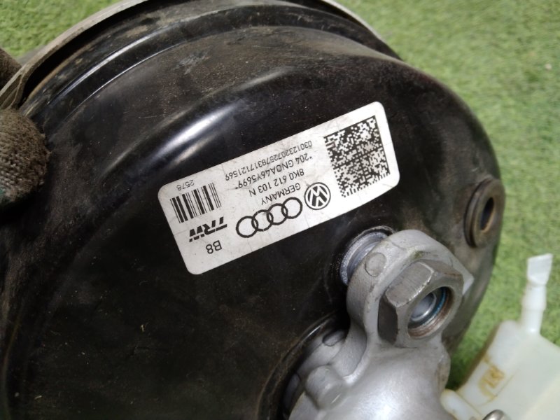 Вакуумный усилитель AUDI A4 2013 B8