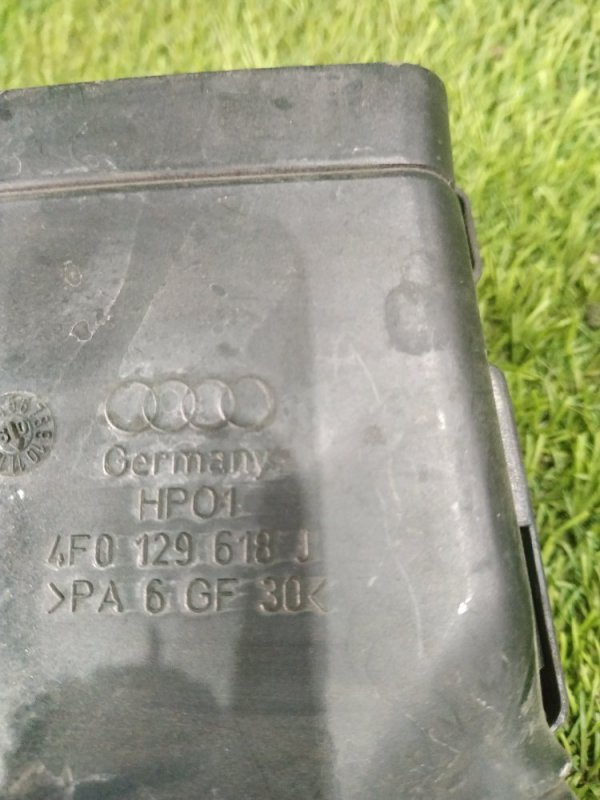 Воздухозаборник AUDI A6 C6 2010 4F2