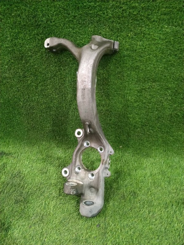 Кулак поворотный AUDI A6 C6 2010 4F2