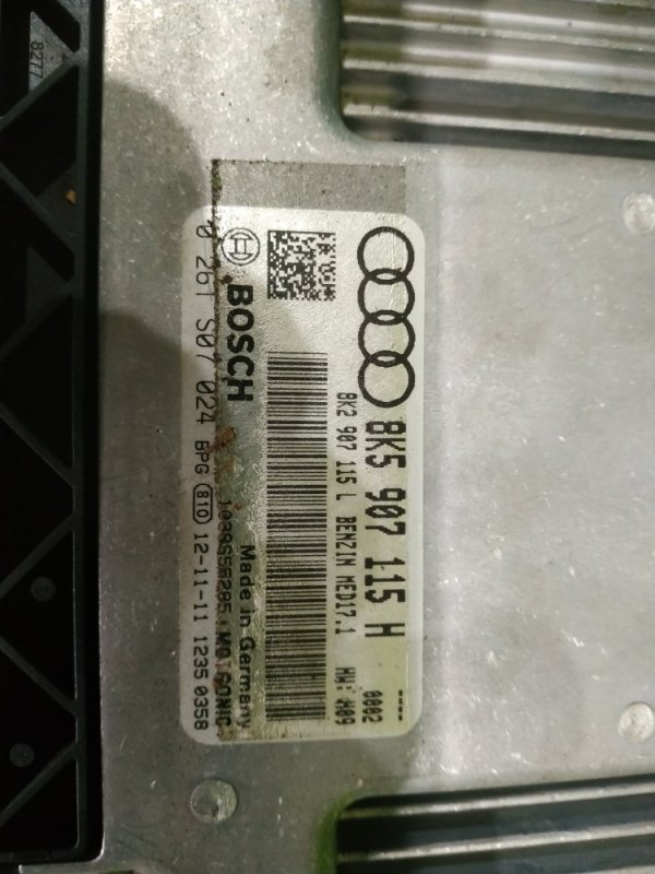 Блок управления двс AUDI A4 2013 B8