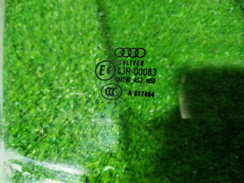 Стекло AUDI A6 C6 2010 4F2
