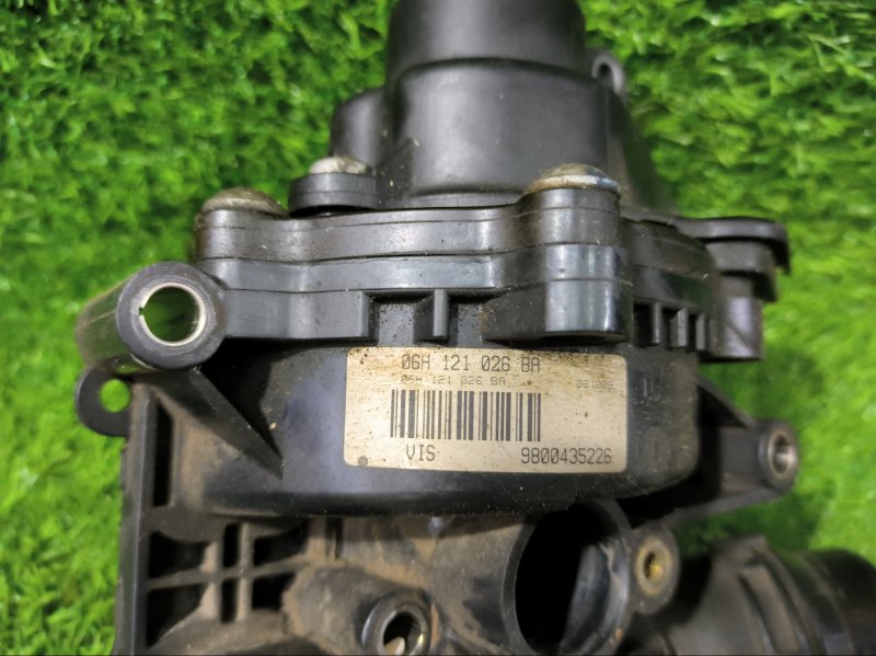Помпа AUDI A4 2013 B8
