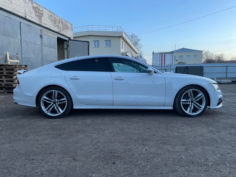 Кузов целиком, четвертями. AUDI S7 SPORTBACK 2013 4G