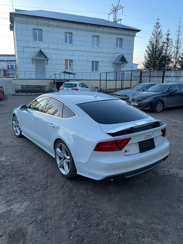 Кузов целиком, четвертями. AUDI S7 SPORTBACK 2013 4G