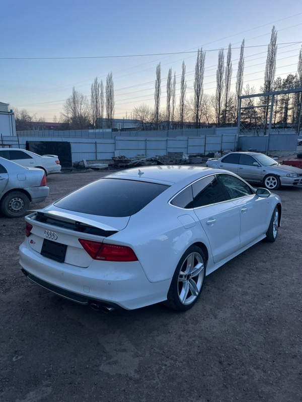 Кузов целиком, четвертями. AUDI S7 SPORTBACK 2013 4G