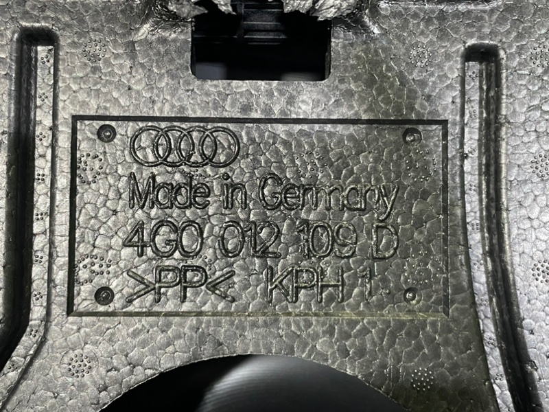 Ящик для инструмента AUDI A6 C7 2013 4G