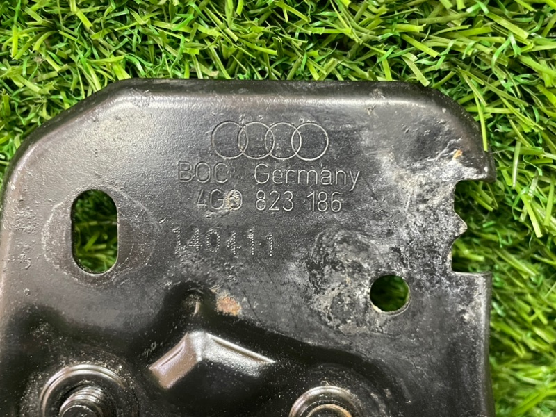 Петля капота AUDI A6 C7 2013 4G
