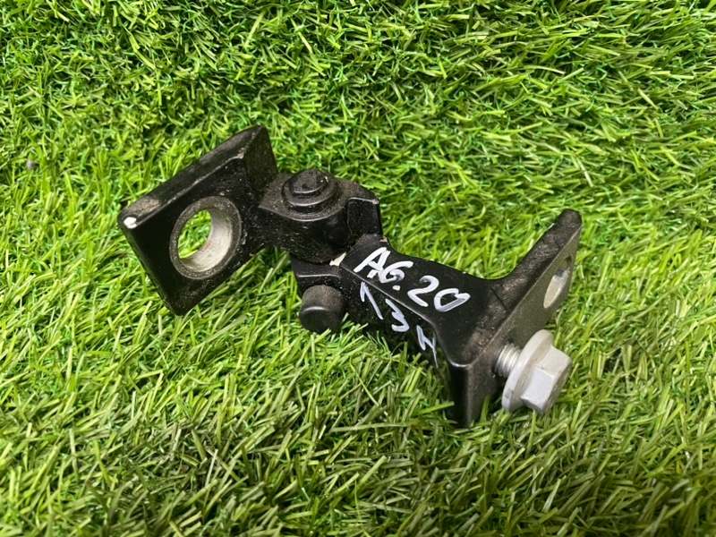 Петля двери AUDI A6 C7 2013 4G