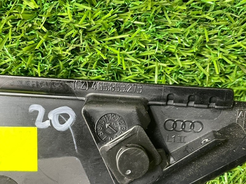 Накладка двери AUDI A6 C7 2013 4G