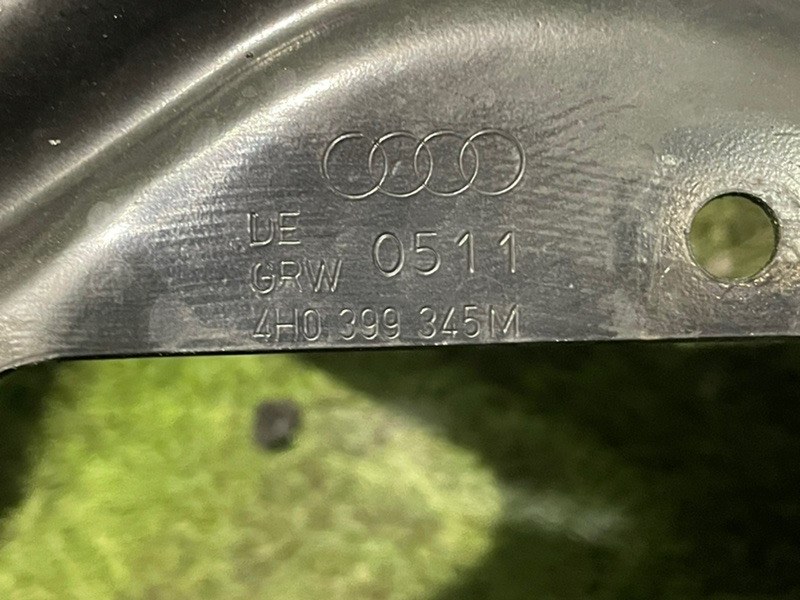 Распорка подрамника AUDI A6 C7 2013 4G