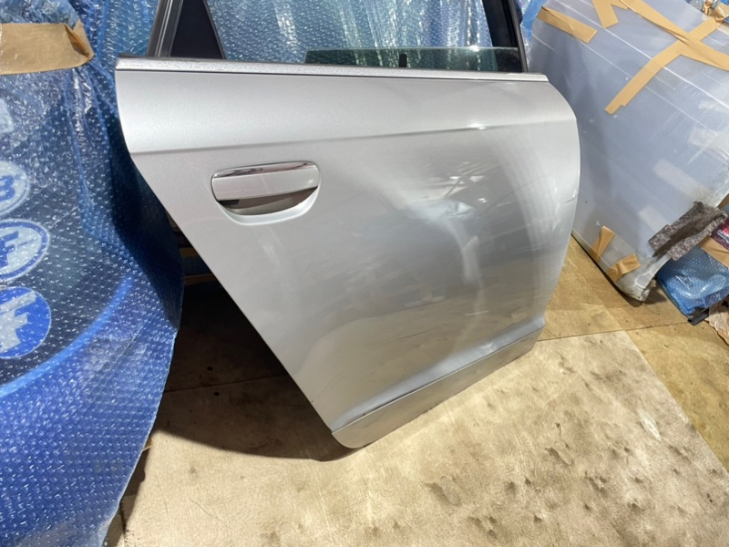 Дверь AUDI A6 C6 2006 4F2