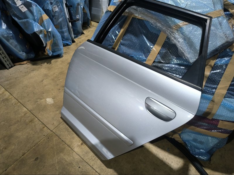 Дверь AUDI A3 2006 8P