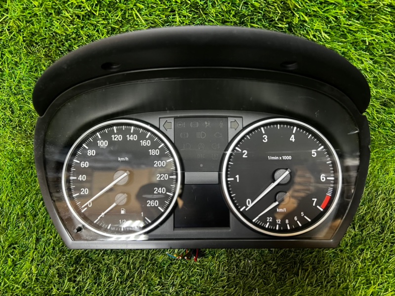 Щиток приборов BMW X1 2011 E84