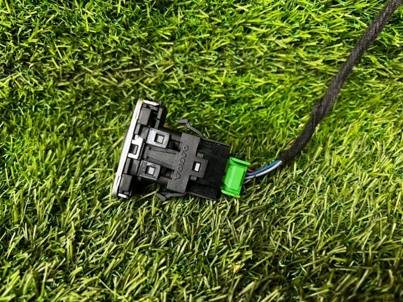 Кнопка start/stop VOLVO V60 2011 FW48