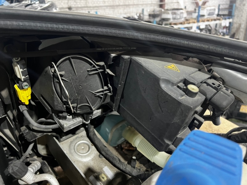 Фара AUDI A3 2006 8P