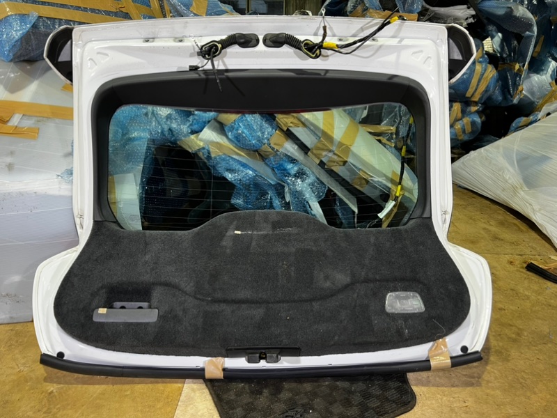 Крышка багажника VOLVO V60 2011 FW48