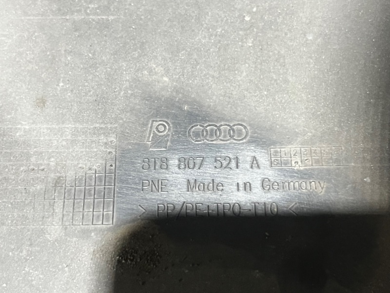 Бампер AUDI A5 2011 8T5