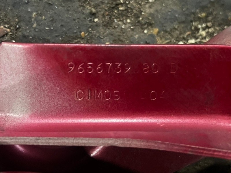 Петля капота PEUGEOT 308 SW 2011 T7