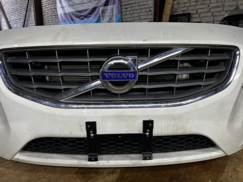 Ноускат VOLVO V60 2011 FW48