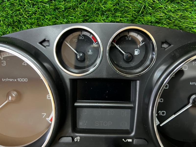Панель приборов PEUGEOT 308 SW 2010 T7
