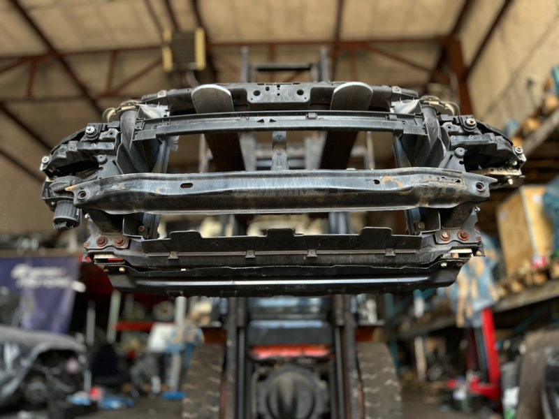 Рамка радиатора VOLKSWAGEN TOUAREG 2007 7L