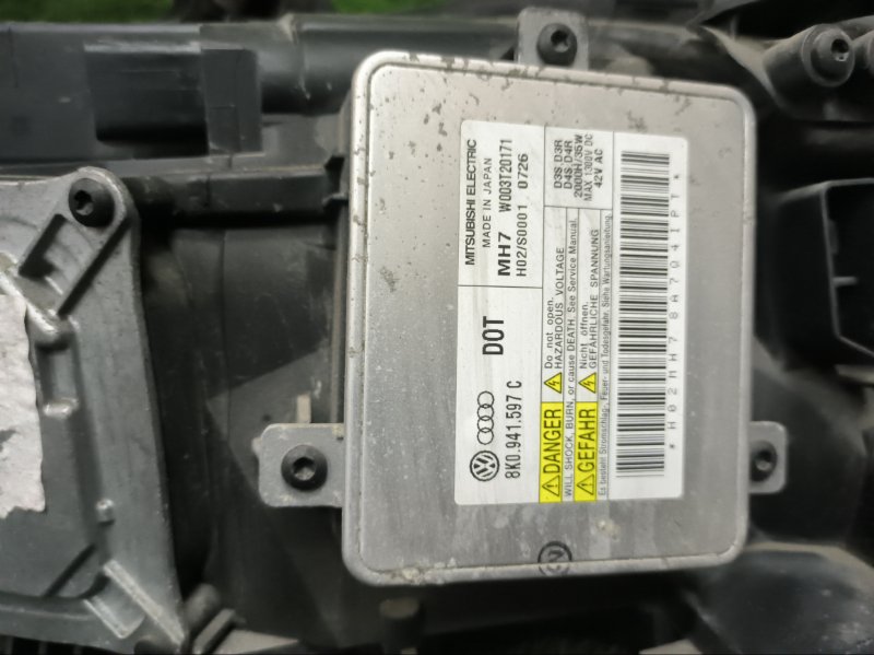 Фара AUDI A4 2011 B8