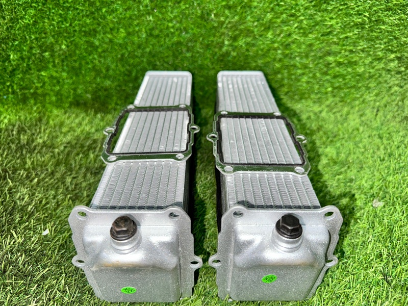 Радиатор компрессора audi 3.0tfsi 06E145621E AUDI