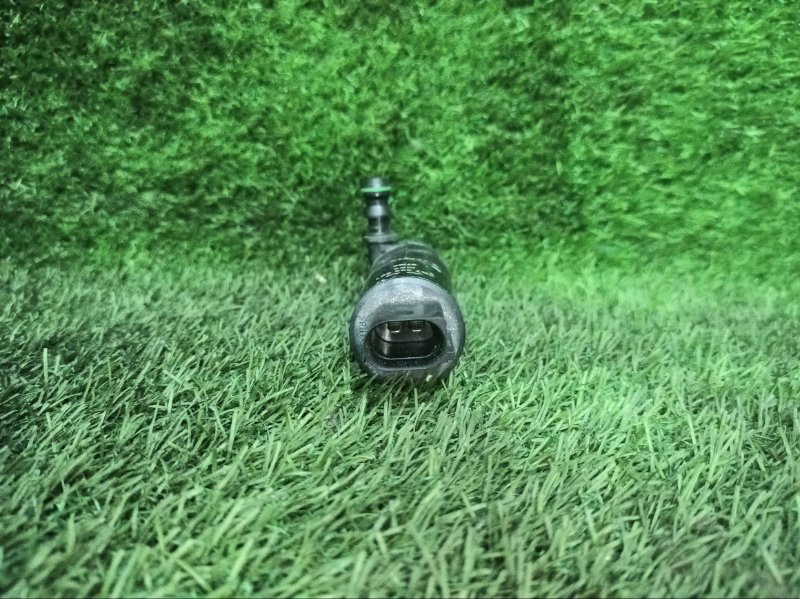 Насос омывателя фар AUDI A3 2006 8P