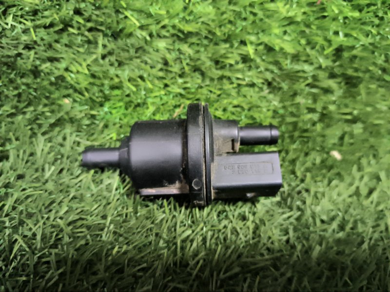 Клапан электромагнитный Volkswagen Golf 5K1