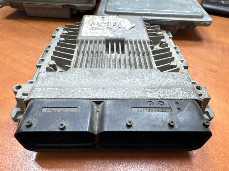 Блок управления двс AUDI A7 2011 4G