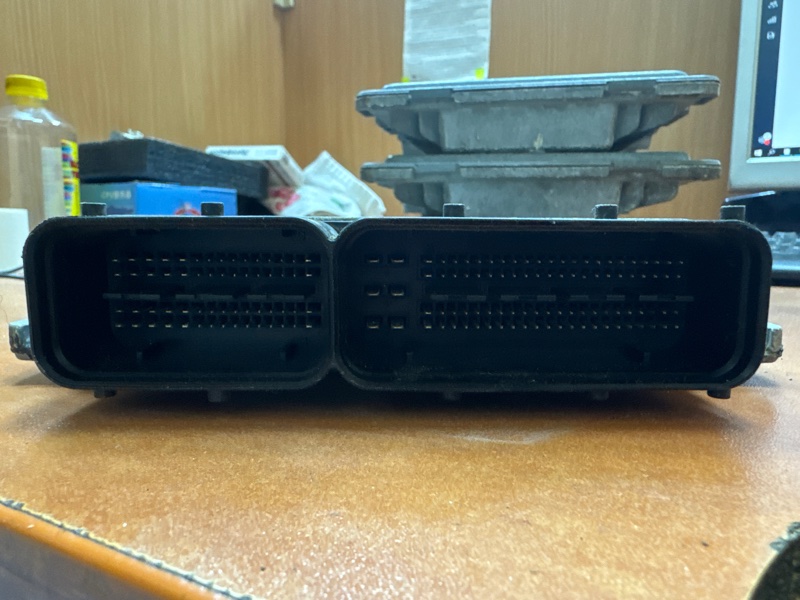 Блок управления двс AUDI A7 2013 4G