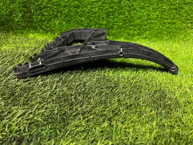 Кронштейн бампера AUDI A5 2011 8T5