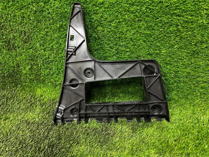 Кронштейн бампера AUDI A5 2011 8T5