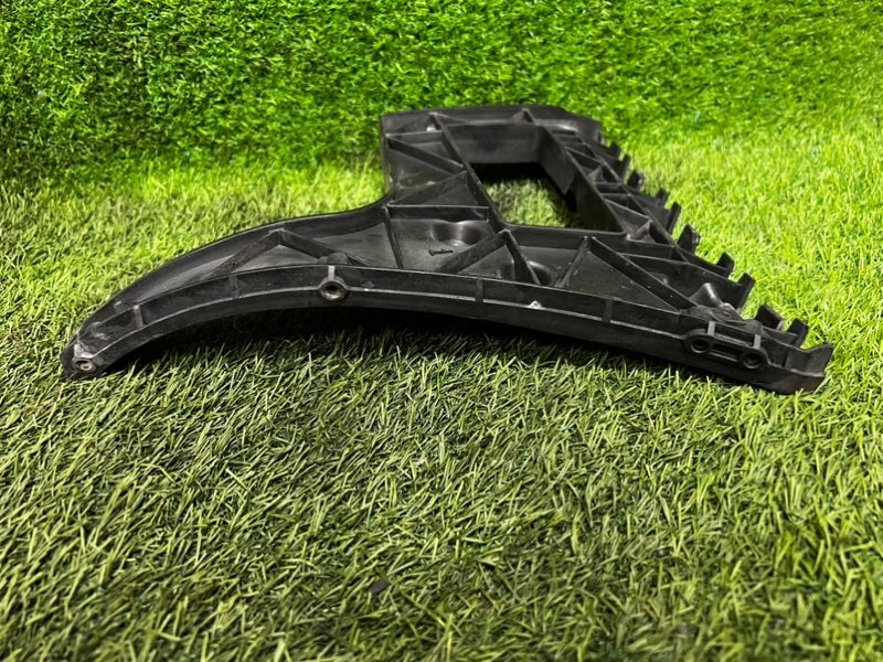 Кронштейн бампера AUDI A5 2011 8T5