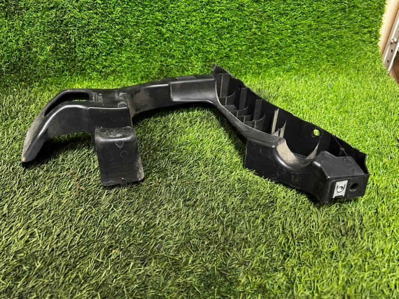 Кронштейн бампера PEUGEOT 308 SW 2011 T7