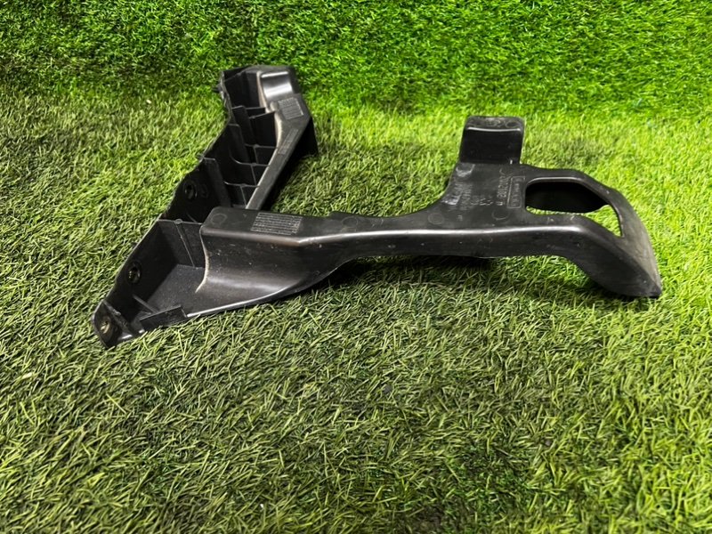 Кронштейн бампера PEUGEOT 308 SW 2011 T7