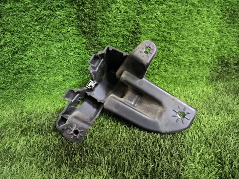 Кронштейн бампера PEUGEOT 308 SW 2011 T7