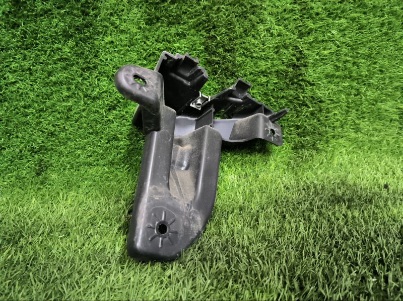 Кронштейн бампера PEUGEOT 308 SW 2011 T7