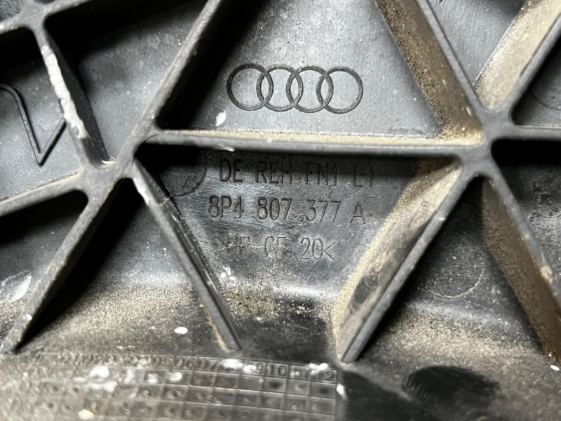 Кронштейн бампера AUDI A3 2006 8P