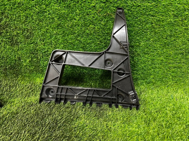 Кронштейн бампера AUDI A5 2010 8T5