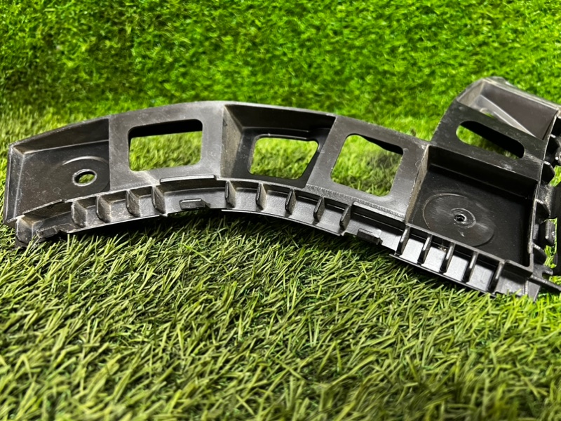 Кронштейн бампера VOLKSWAGEN TIGUAN 2009 5N1