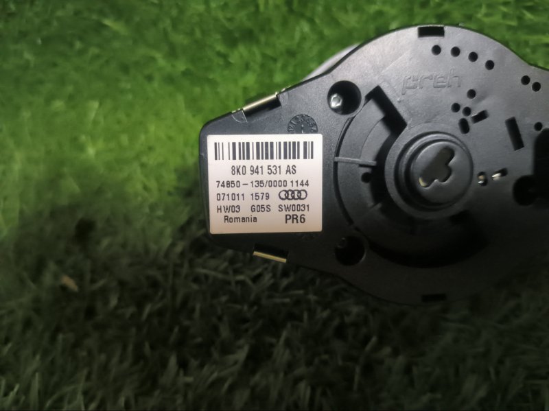 Переключатель света фар Audi A5 2012 8T0