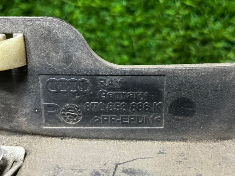 Брызговик AUDI S5 SPORTBACK 2014 8T2